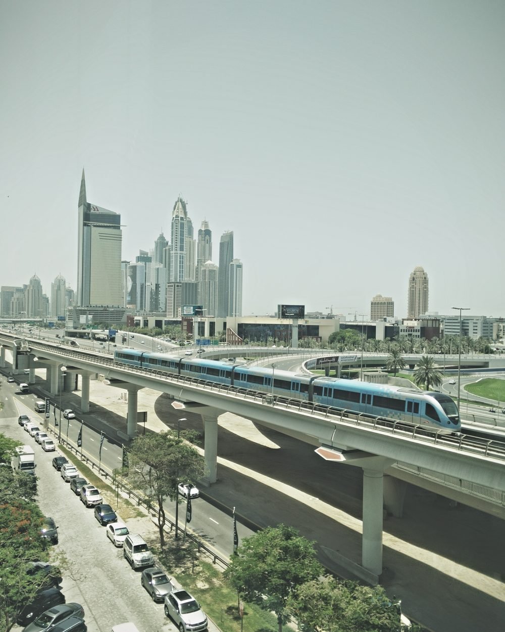 Hire software architects and engineering leaders in Dubai