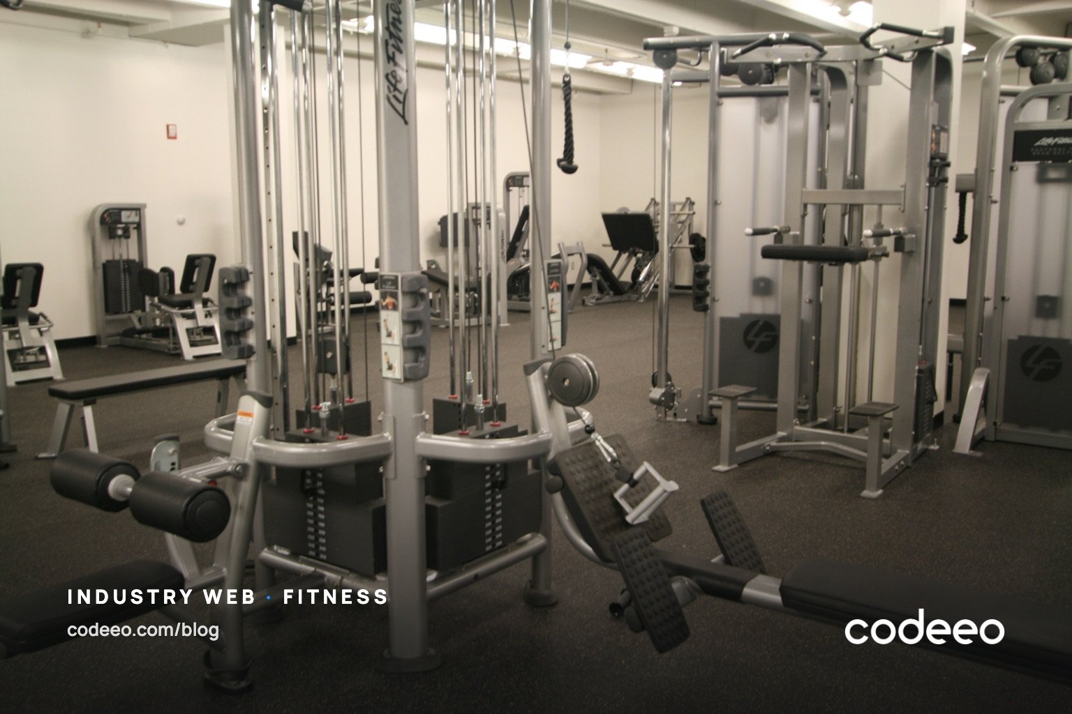 Multifunctional cable and row machines in a gym